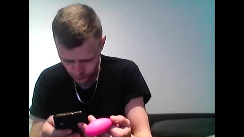 Snapshot of hubikush22 chatting on 01/04/25, 04:22 hubikush22 online show from 01/04/25, 04:22