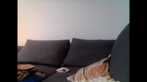 Snapshot of hubikush22 chatting on 02/21/26, 02:29 hubikush22 online show from 02/21/26, 02:29