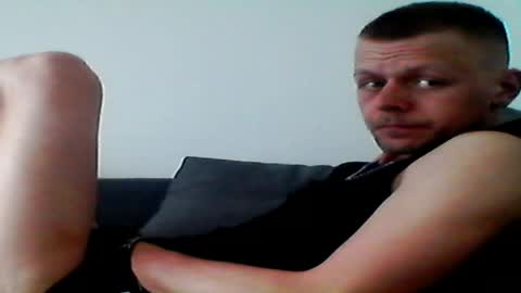 hubikush22 online show from 04/18/26, 09:02