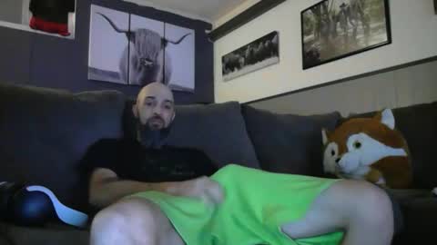 Snapshot of huckthefinn chatting on 03/29/26, 07:41 huckthefinn online show from 03/29/26, 07:41