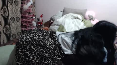 hugeassdevil online show from 12/14/25, 09:30