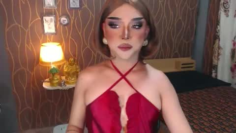 Snapshot of hugecockchristine chatting on 01/13/26, 07:35 Christine online show from 01/13/26, 07:35