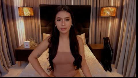 Snapshot of hugeirish2003 chatting on 09/17/25, 11:06 Irish online show from 09/17/25, 11:06