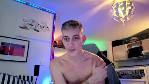 Hugo online show from 01/04/25, 12:16