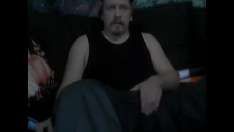 Snapshot of hulkberry420 chatting on 11/14/25, 10:58 StacheDaddy online show from 11/14/25, 10:58