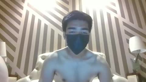 hulkyking1812000 online show from 09/10/25, 09:31