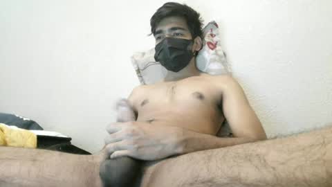 Snapshot of hulkyking1812000 chatting on 06/01/26, 05:58 hulkyking1812000 online show from 06/01/26, 05:58