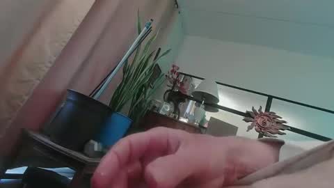 Snapshot of humandildo4u chatting on 12/13/25, 07:53 humandildo4u online show from 12/13/25, 07:53