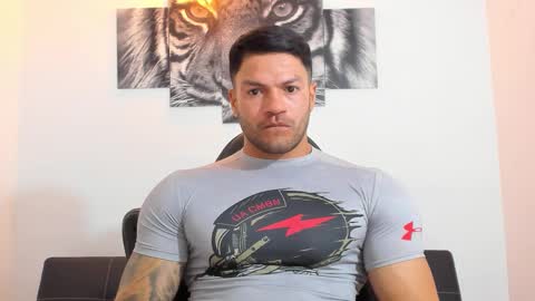 Snapshot of humber_eli chatting on 01/16/26, 01:09 Eli online show from 01/16/26, 01:09