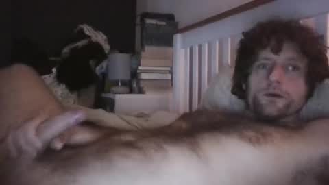 Snapshot of humdinger5775 chatting on 12/16/25, 01:16 humdinger5775 online show from 12/16/25, 01:16