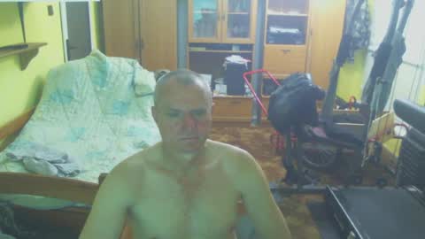 HumiliatedHUGO online show from 06/23/26, 06:28