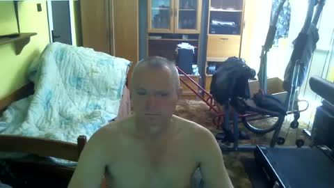 HumiliatedHUGO online show from 06/24/26, 07:40