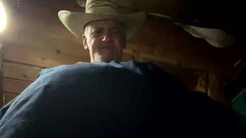 Snapshot of hung34u chatting on 06/25/26, 06:07 hung34u online show from 06/25/26, 06:07