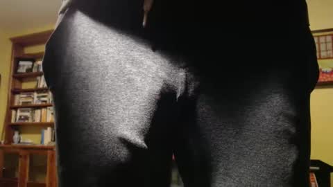 Snapshot of hung_hot_fit10 chatting on 12/03/25, 05:48 Big uncut cock dripping online show from 12/03/25, 05:48