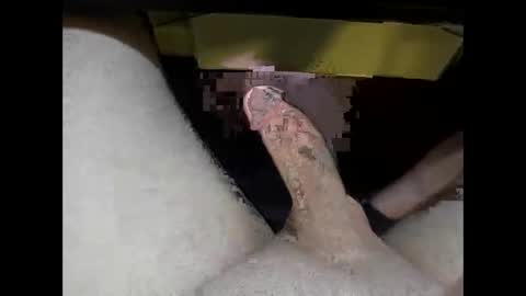 hung_mac0 online show from 05/14/26, 01:29