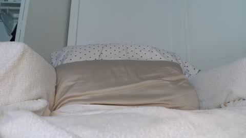 Snapshot of hungbeast410 chatting on 10/05/25, 04:49 Mase online show from 10/05/25, 04:49