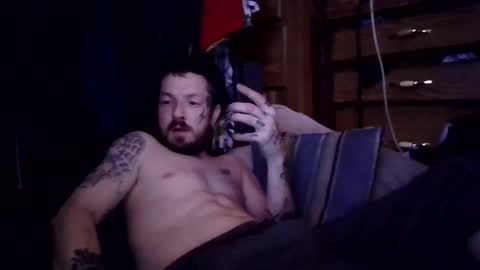 Snapshot of hungcocklg chatting on 03/17/26, 06:17 hungcocklg online show from 03/17/26, 06:17