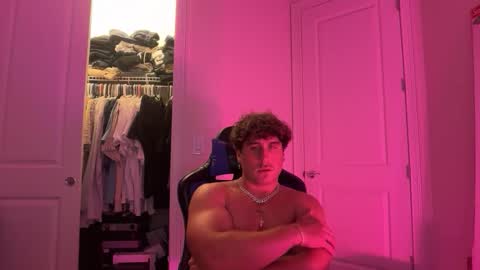 hungkingg22 online show from 04/15/26, 07:58
