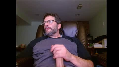 Snapshot of hunglonelyguy chatting on 11/19/25, 03:06 LonelyGuy online show from 11/19/25, 03:06