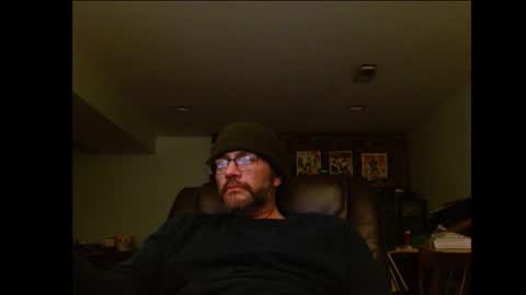 Snapshot of hunglonelyguy chatting on 01/06/26, 04:16 LonelyGuy online show from 01/06/26, 04:16