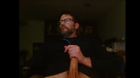 Snapshot of hunglonelyguy chatting on 03/26/26, 03:01 LonelyGuy online show from 03/26/26, 03:01