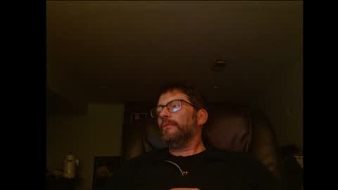 Snapshot of hunglonelyguy chatting on 04/01/26, 02:34 LonelyGuy online show from 04/01/26, 02:34