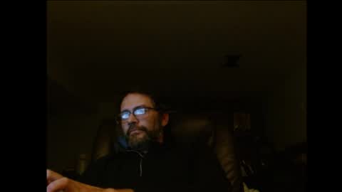 Snapshot of hunglonelyguy chatting on 05/28/26, 02:42 LonelyGuy online show from 05/28/26, 02:42