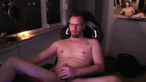 Snapshot of hungry_26 chatting on 02/19/25, 07:16 hungry_26 online show from 02/19/25, 07:16