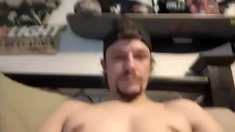 Snapshot of hungtxcock92 chatting on 01/21/25, 03:10 hungtxcock92 online show from 01/21/25, 03:10