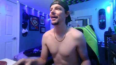 Snapshot of hungtxcock92 chatting on 09/18/25, 01:24 hungtxcock92 online show from 09/18/25, 01:24