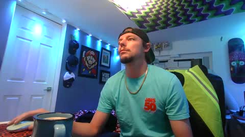 Snapshot of hungtxcock92 chatting on 09/30/25, 11:04 hungtxcock92 online show from 09/30/25, 11:04