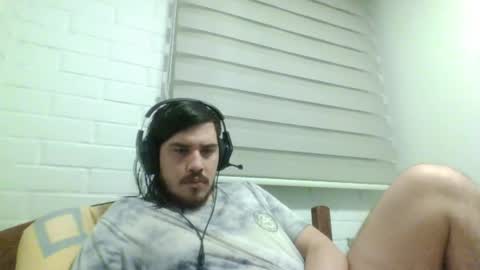 Snapshot of hungweeb chatting on 03/31/26, 03:08 Rod online show from 03/31/26, 03:08