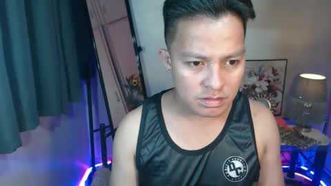 Snapshot of hunk_danny chatting on 03/05/25, 10:00 hunk_danny online show from 03/05/25, 10:00