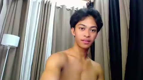 hunk_edward online show from 06/03/26, 08:06