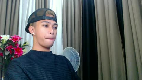 Snapshot of hunk_edward chatting on 06/27/26, 08:08 hunk_edward online show from 06/27/26, 08:08