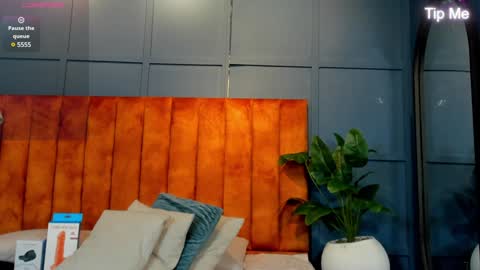 hunk_ryan online show from 02/04/25, 03:36