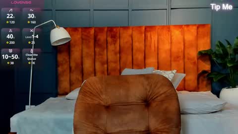 hunk_ryan online show from 02/11/25, 03:51