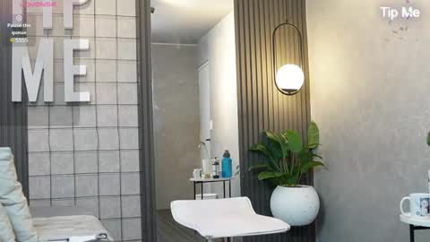 hunk_ryan online show from 02/28/25, 12:20