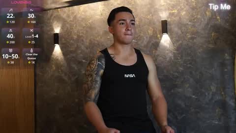 hunk_ryan online show from 11/26/25, 01:12