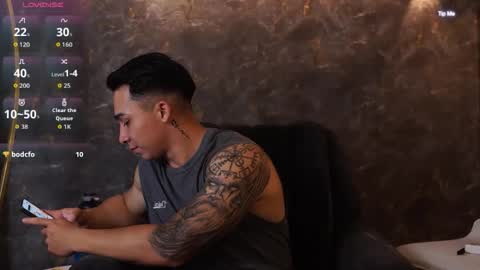 hunk_ryan online show from 11/28/25, 02:20