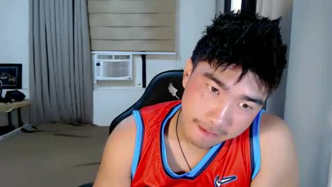 Snapshot of hunkfireman chatting on 02/26/26, 11:26 ADAM online show from 02/26/26, 11:26