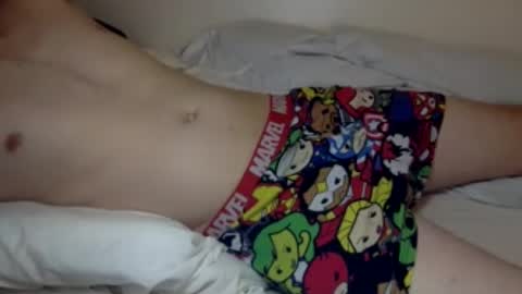 Snapshot of hunkhog chatting on 06/16/26, 10:23 Hunkhog online show from 06/16/26, 10:23