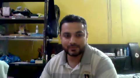 hunkster102 online show from 04/29/26, 04:11