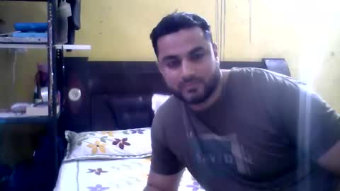 hunkster102 online show from 04/30/26, 02:23