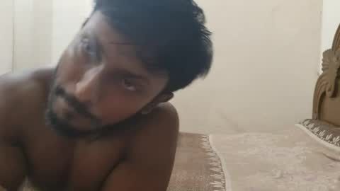 Snapshot of hunky_ariyaan chatting on 05/11/26, 05:10 Hunky Ariyaan online show from 05/11/26, 05:10