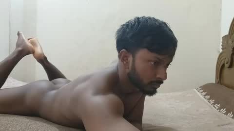 Snapshot of hunky_ariyaan chatting on 05/12/26, 09:45 Hunky Ariyaan online show from 05/12/26, 09:45