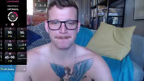 Snapshot of hunky_arthur chatting on 12/23/24, 06:00 Hunky Arthur online show from 12/23/24, 06:00