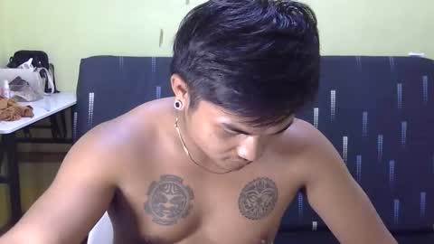 hunkyzeus online show from 10/10/25, 11:53