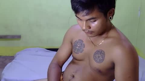 hunkyzeus online show from 10/14/25, 02:40