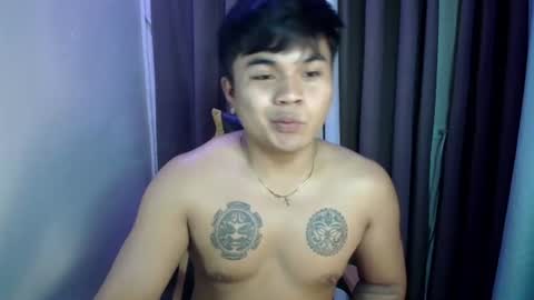 Snapshot of hunkyzeus chatting on 06/17/26, 09:16 hunkyzeus online show from 06/17/26, 09:16